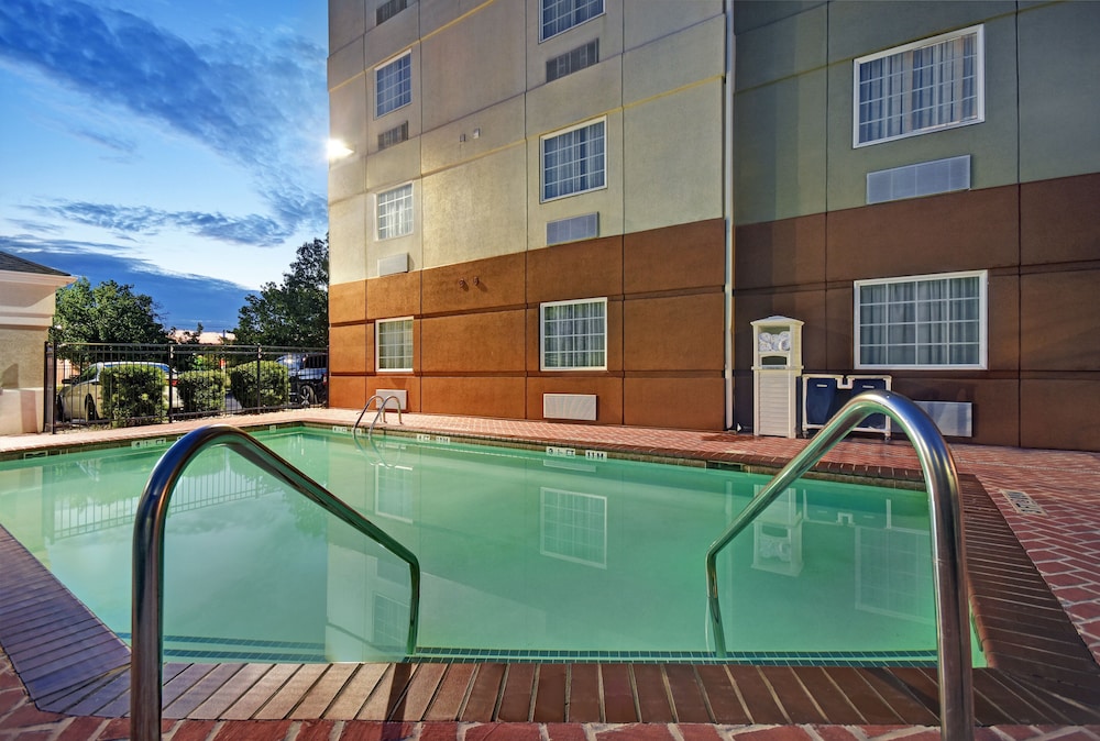 candlewood suites columbia ft jackson by ihg