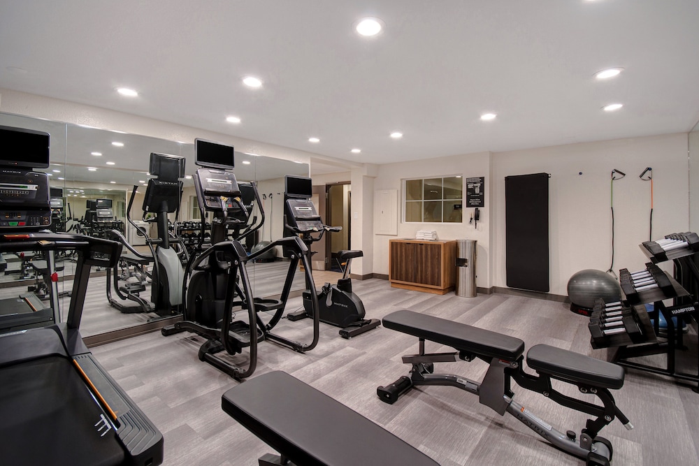 candlewood suites columbia ft jackson by ihg