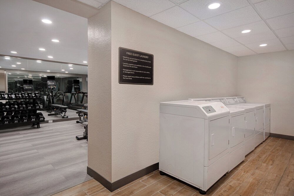candlewood suites columbia ft jackson by ihg