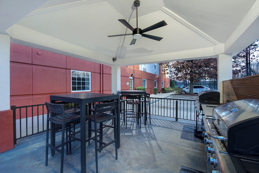 candlewood suites columbia ft jackson by ihg