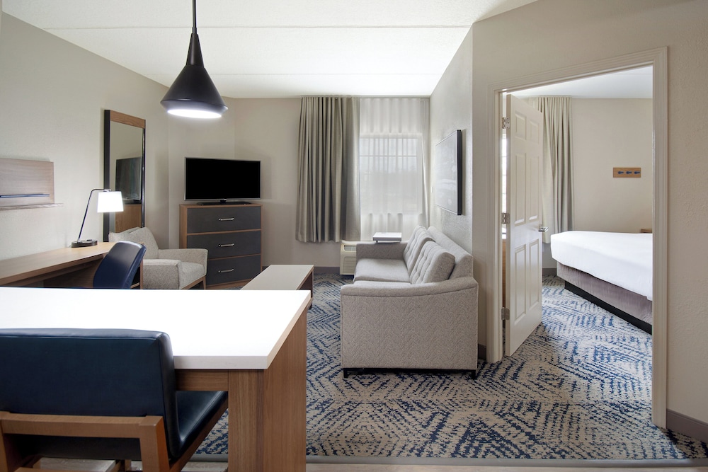 candlewood suites columbia ft jackson by ihg