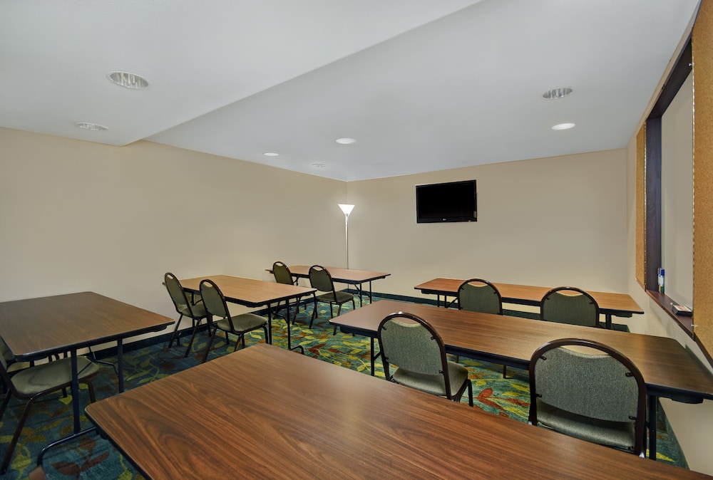 candlewood suites columbia ft jackson by ihg