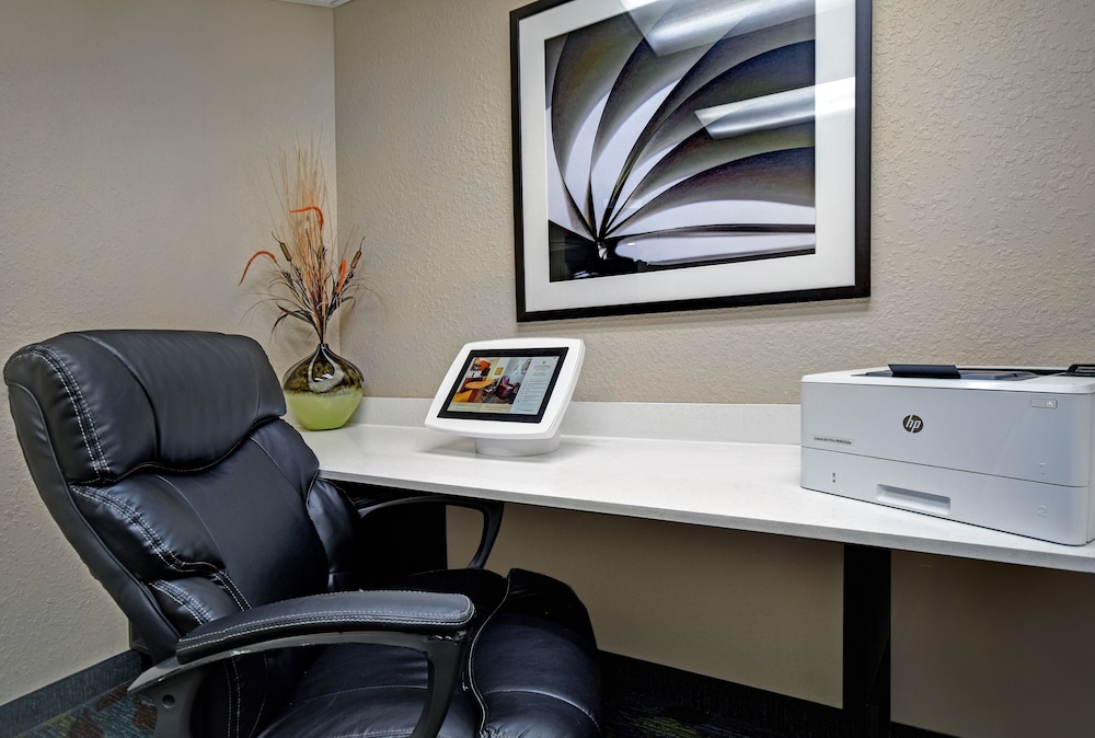 candlewood suites columbia ft jackson by ihg