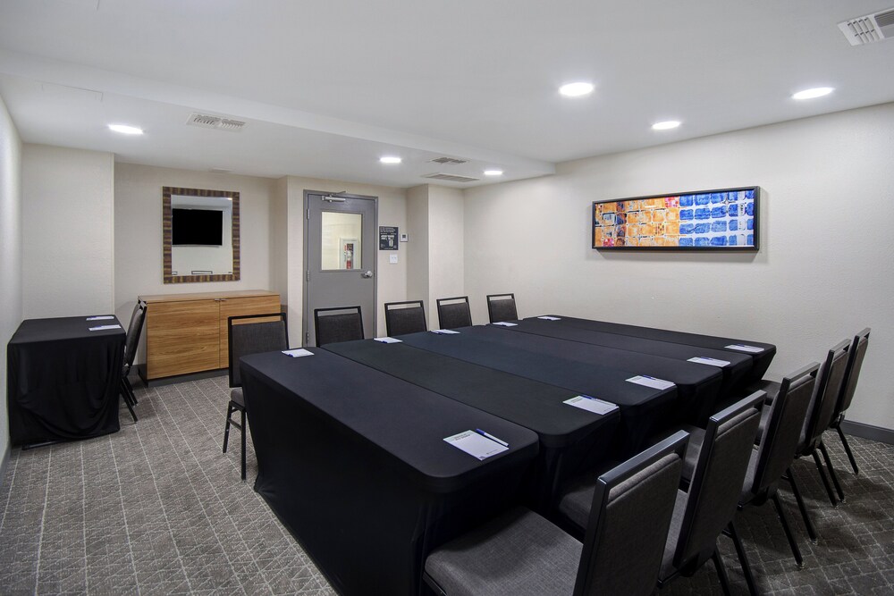 candlewood suites columbia ft jackson by ihg