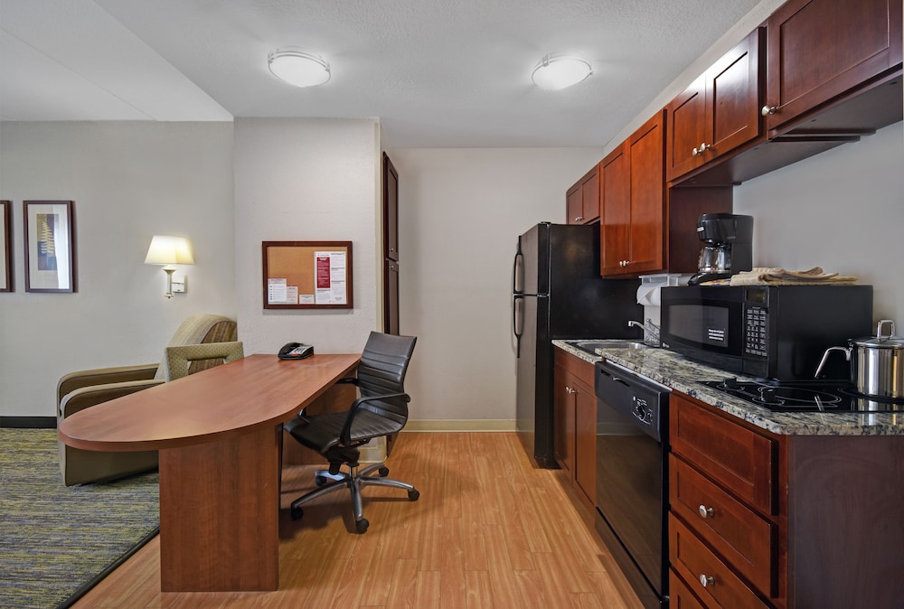 candlewood suites columbia ft jackson by ihg