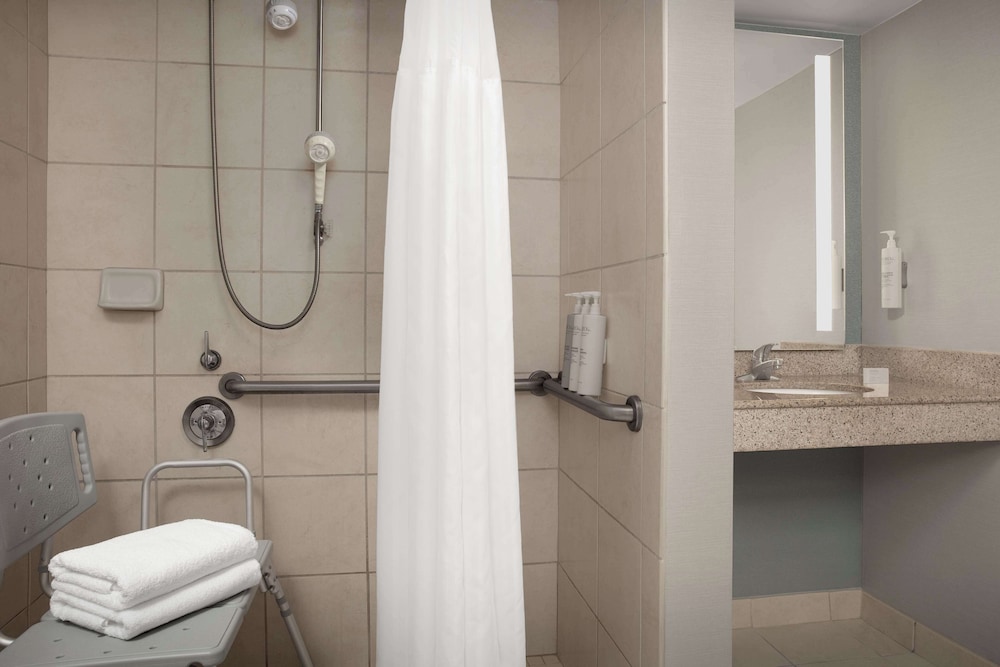hilton garden inn columbia harbison