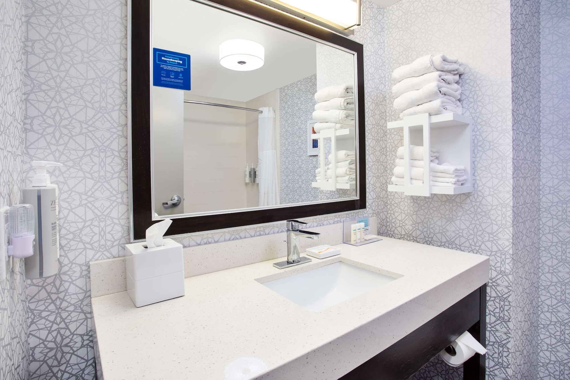 hampton inn and suites columbia southeast ft jackson