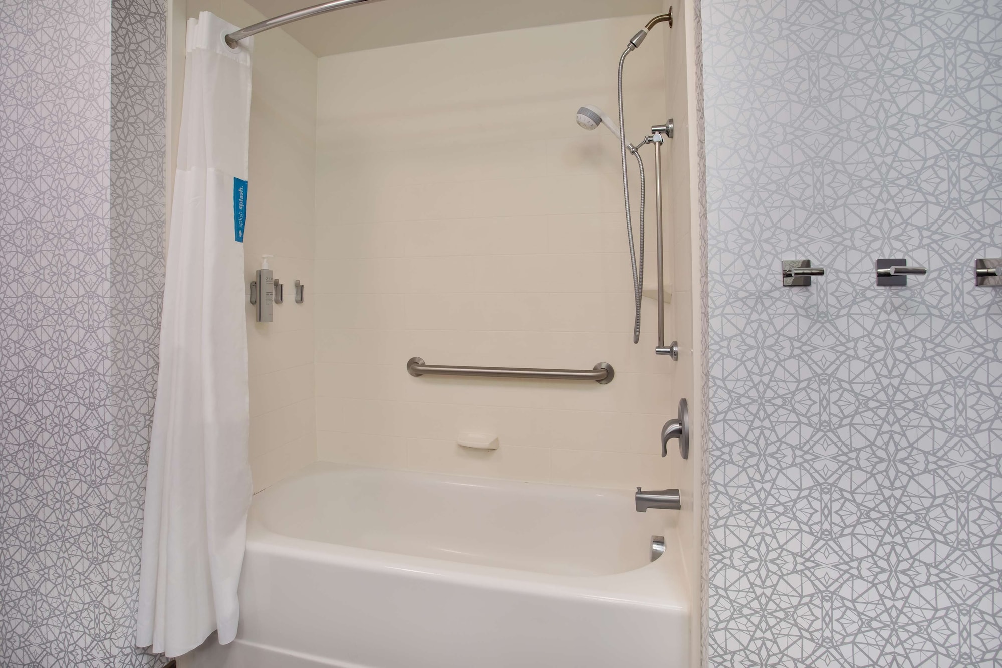hampton inn and suites columbia southeast ft jackson