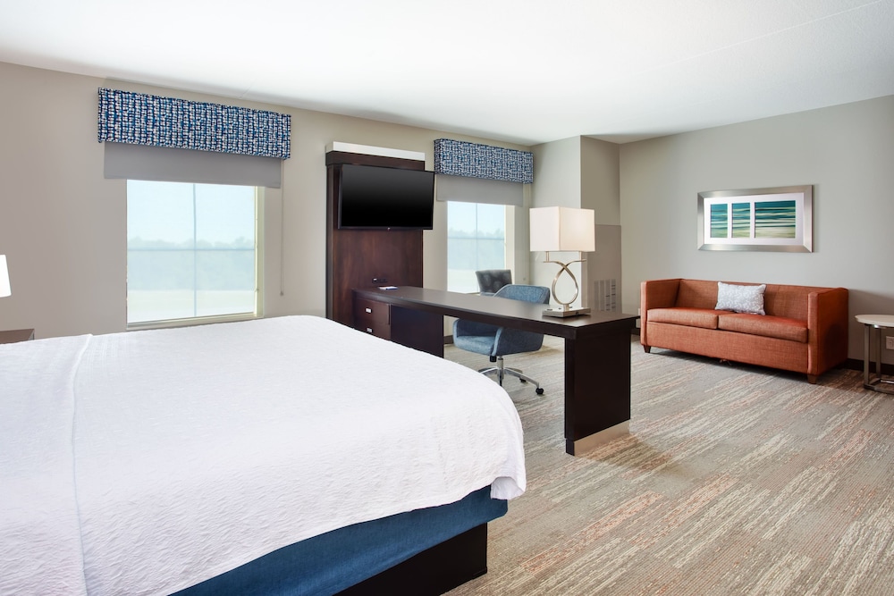 hampton inn and suites columbia southeast ft jackson