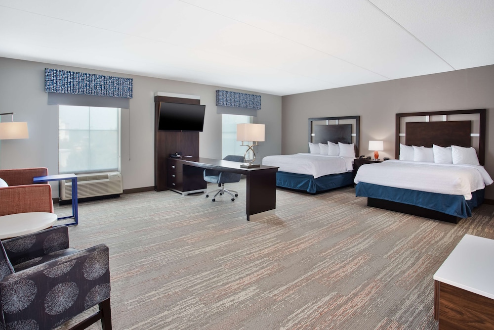 hampton inn and suites columbia southeast ft jackson