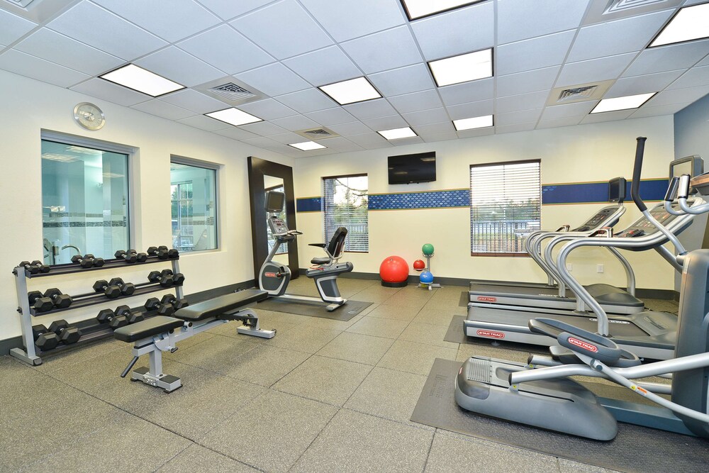 hampton inn and suites columbia southeast ft jackson