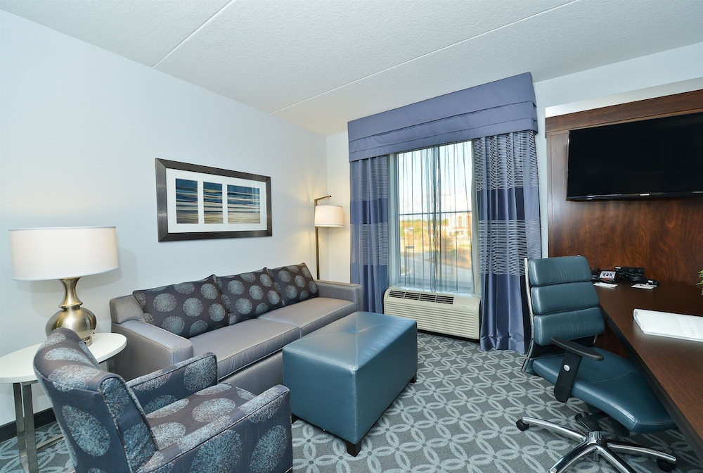 hampton inn and suites columbia southeast ft jackson