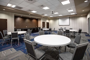 hampton inn and suites columbia southeast ft jackson