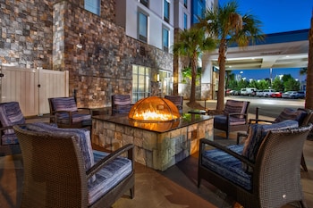 hampton inn and suites columbia southeast ft jackson