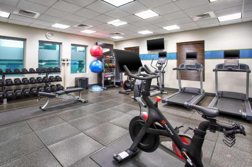hampton inn and suites columbia southeast ft jackson
