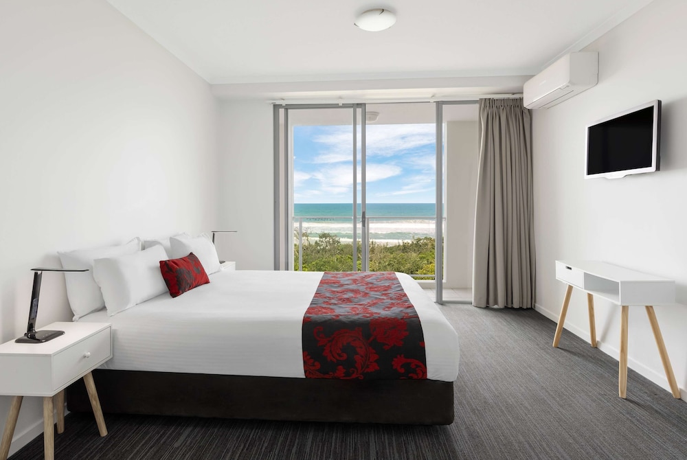 ramada by wyndham marcoola beach