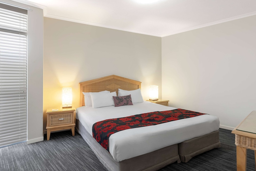 ramada by wyndham marcoola beach