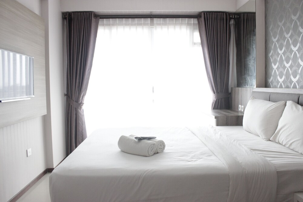 gorgeous studio gateway pasteur apartment with mountain view