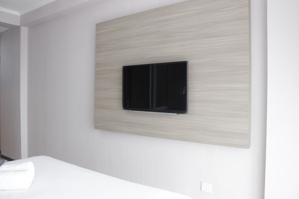 gorgeous studio gateway pasteur apartment with mountain view