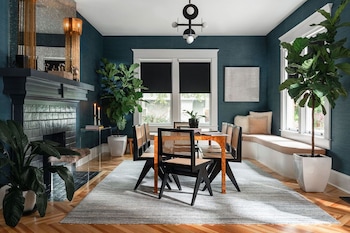 The Rushmore,,3.5 star