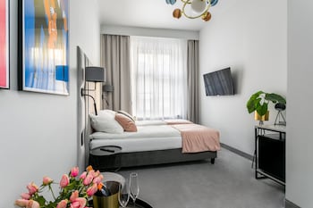 old town residence premium aparthotel