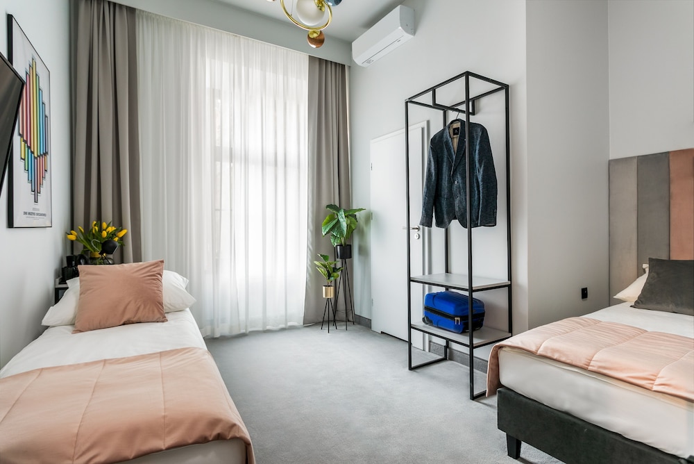 old town residence premium aparthotel
