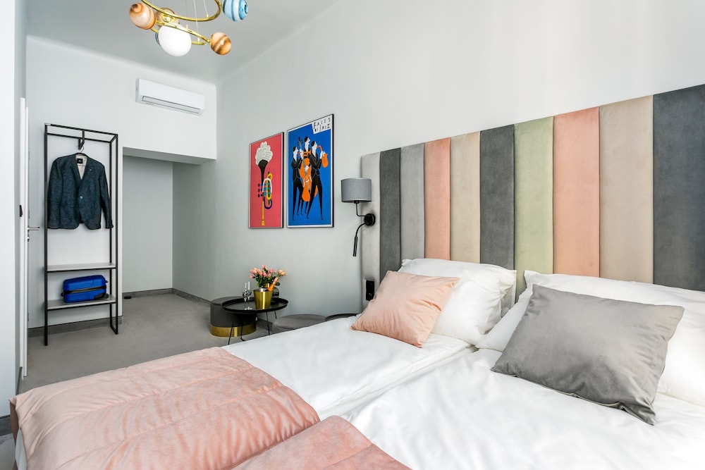 old town residence premium aparthotel