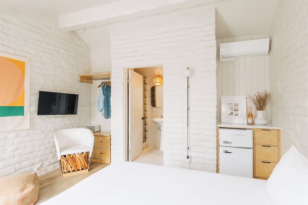the green room hotel