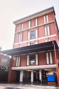 manado