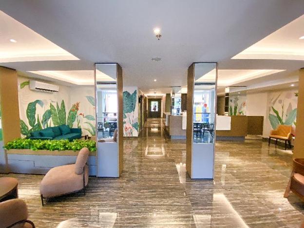 lun hotel manado
