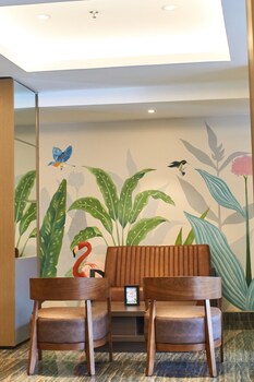 lun hotel manado