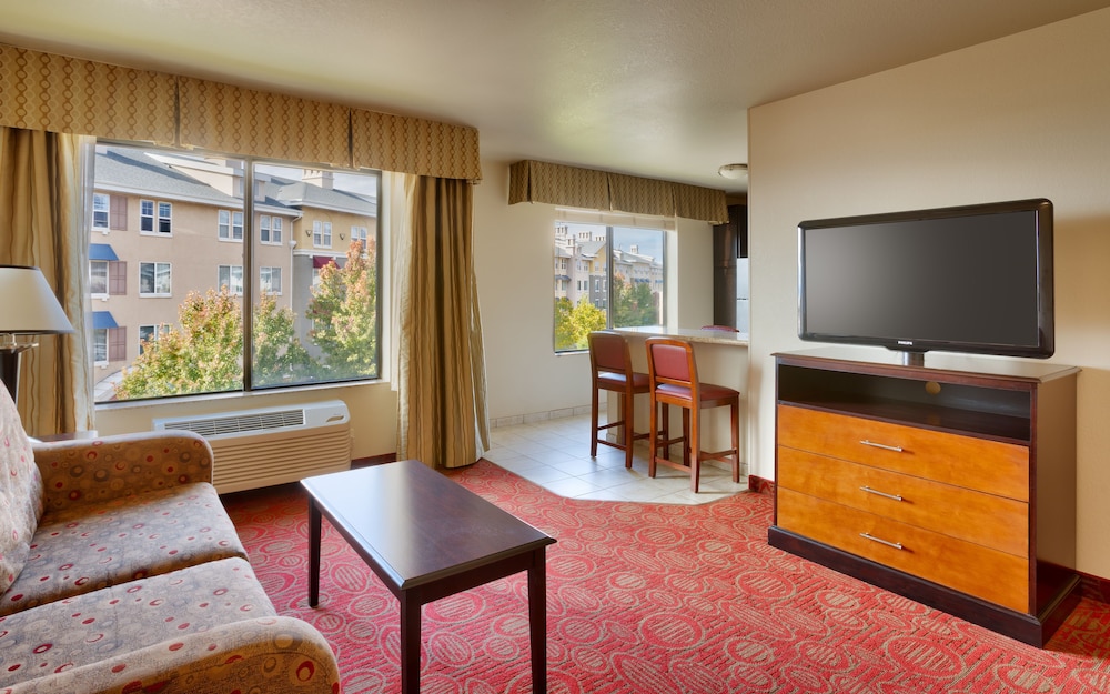 holiday inn express and suites orem north provo