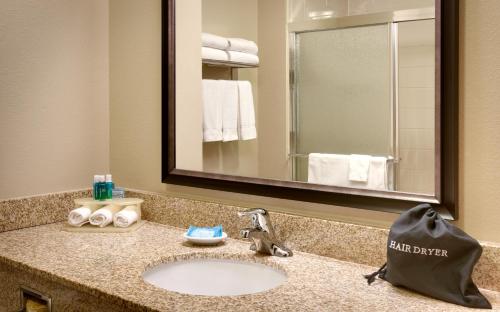 holiday inn express and suites orem north provo