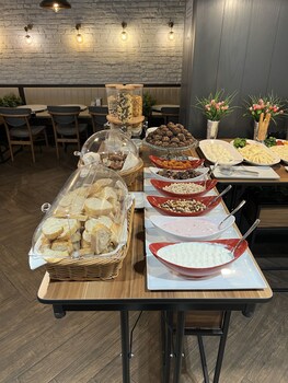 Bahcelievler Hotels,,4 star