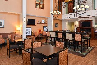 Hampton Inn & Suites Plymouth,Plymouth>>Kingston,3 star