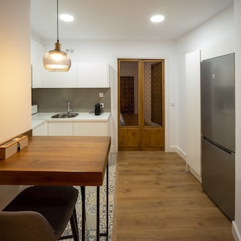 apartamentos petronila 1881