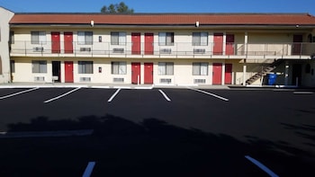 royale inn motel