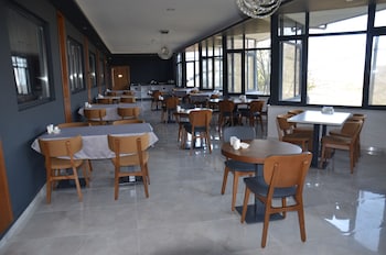 hotel vela verde