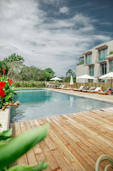 casagrande hotel and beach club