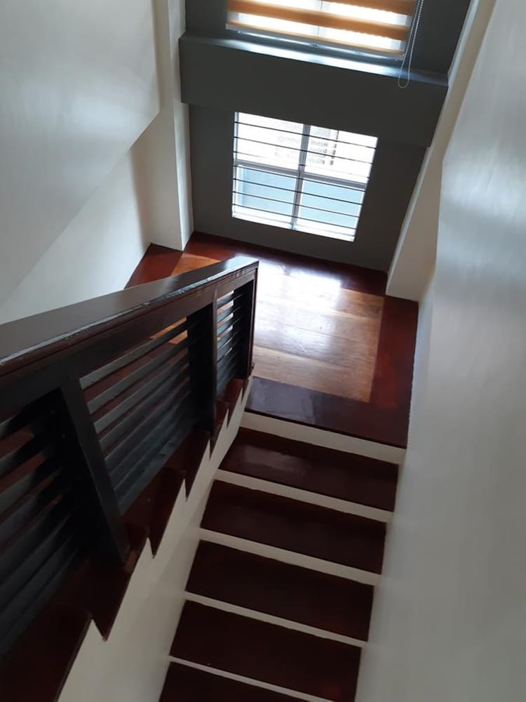 restful 3br hillside duplex