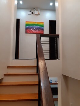 restful 3br hillside duplex