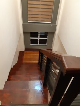 restful 3br hillside duplex