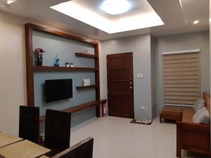 restful 3br hillside duplex