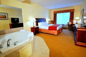 country inn and suites by radisson lake george queensbury ny
