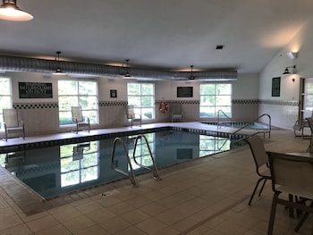 country inn and suites by radisson lake george queensbury ny