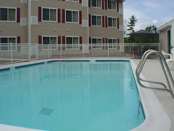 country inn and suites by radisson lake george queensbury ny