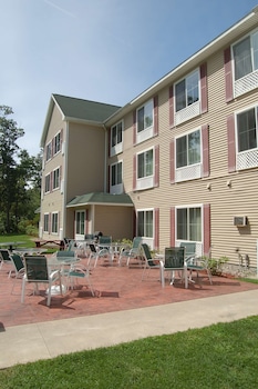 Country Inn & Suites By Radisson, Lake George (Queensbury), Ny,New York>>Lake George,3 star