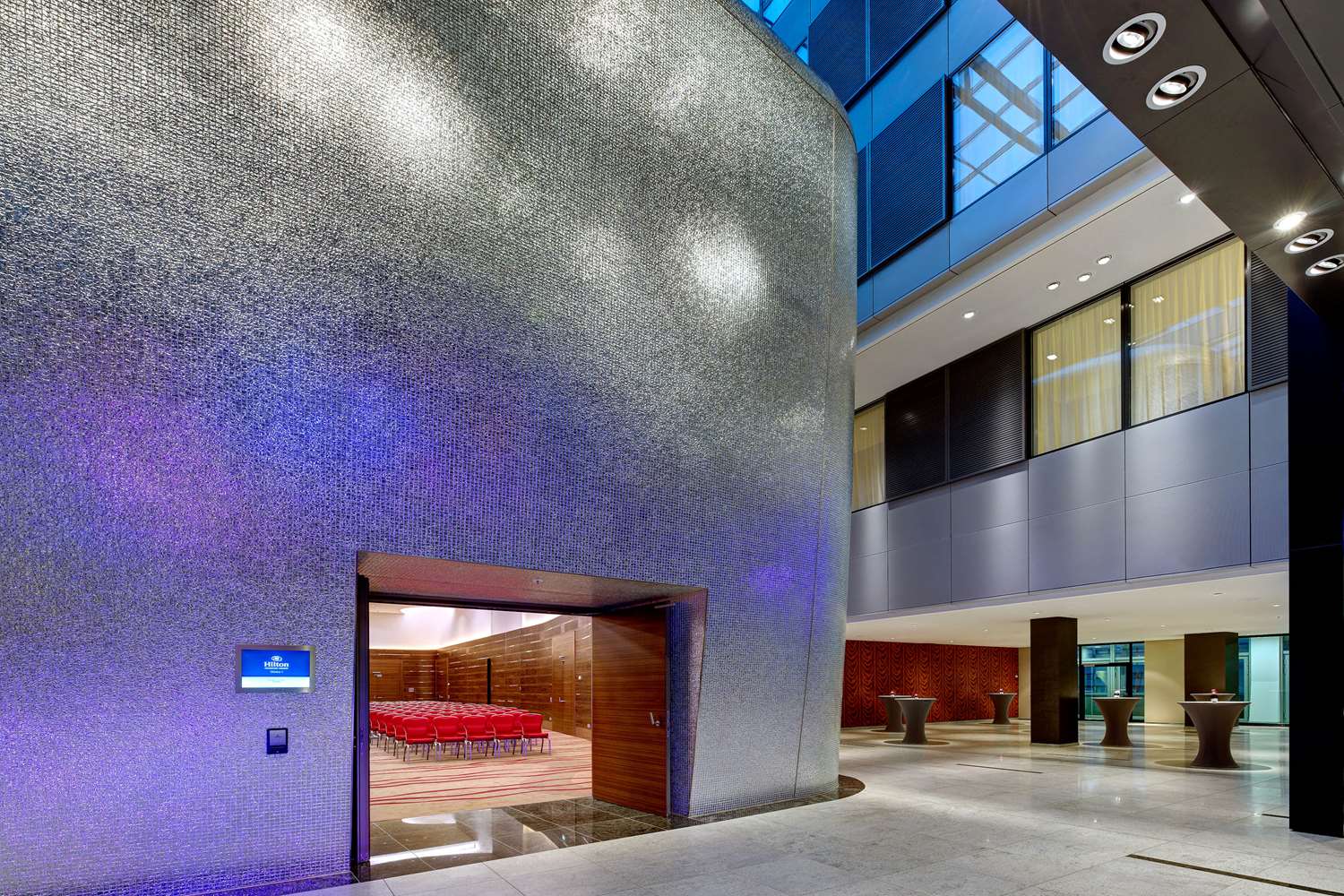 hilton frankfurt airport