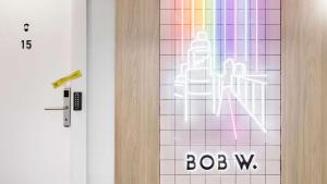 bob w chueca