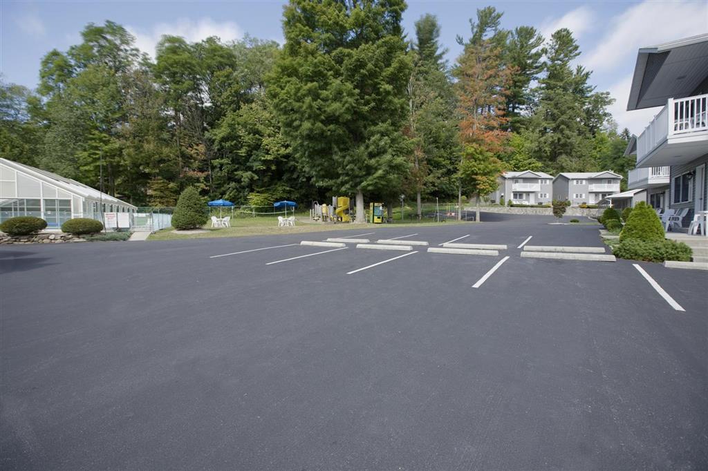americas best value inn and suites lake george